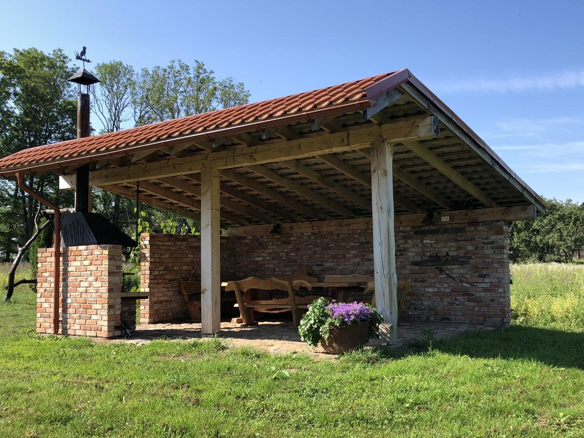 Roksala Konuk evi Taruciai Dış mekan fotoğraf